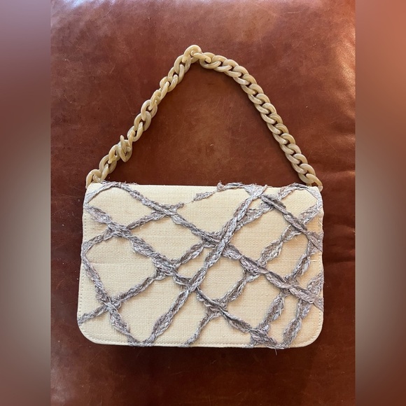 Serpui Handbag Acrylic Chain Embroidered - Picture 1 of 13